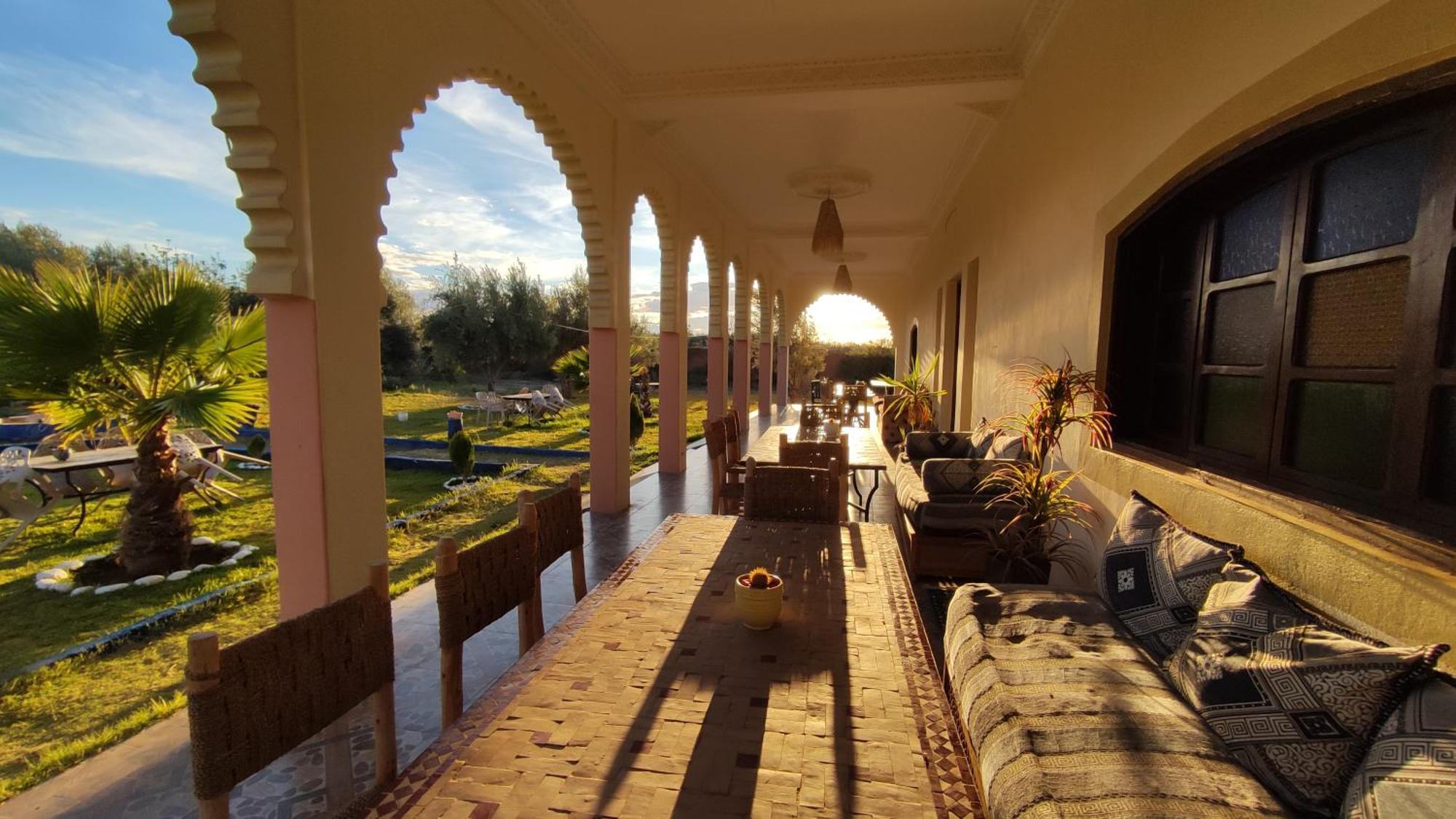 Guest House Qodwa Sidi Abdallah Ghiat Exterior photo