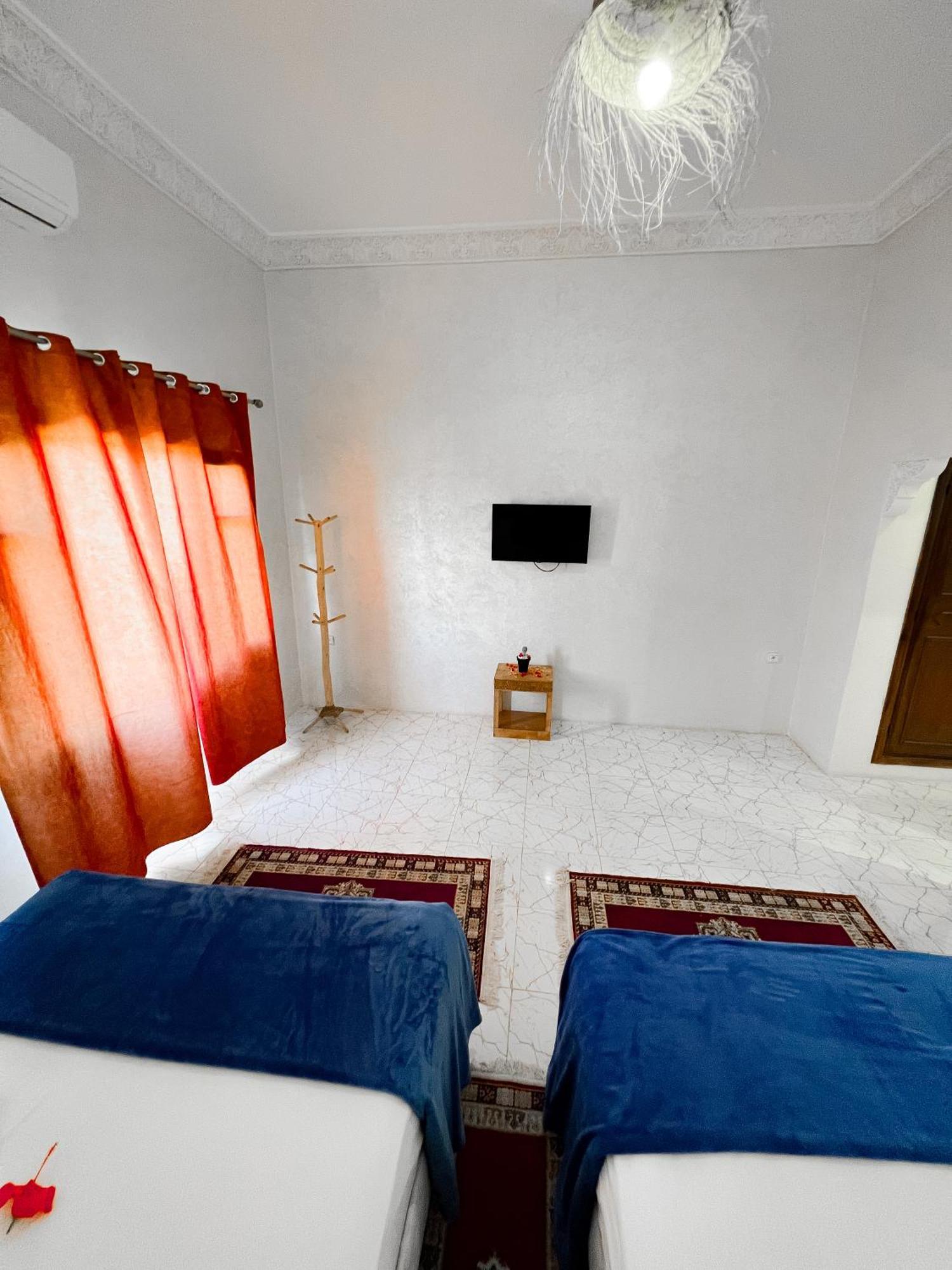 Guest House Qodwa Sidi Abdallah Ghiat Exterior photo